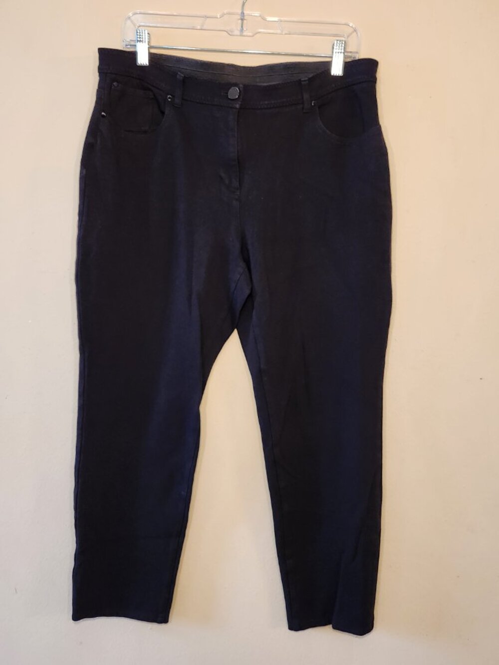 Chico's size 2 elastic waist stretchy black ankle pants